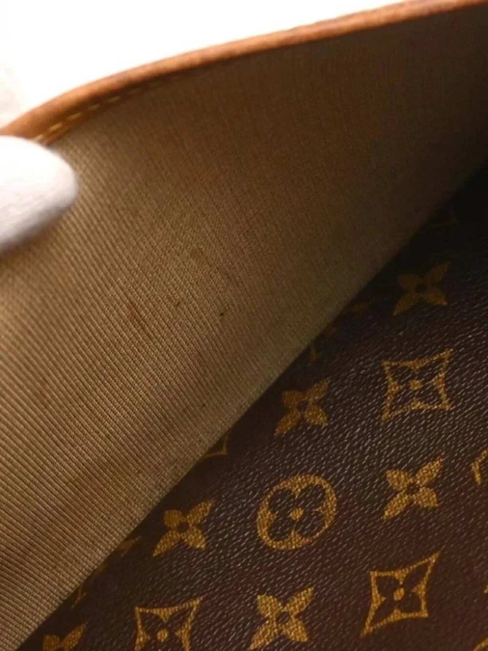 Louis Vuitton Deauville Bowling Vanity Handbag